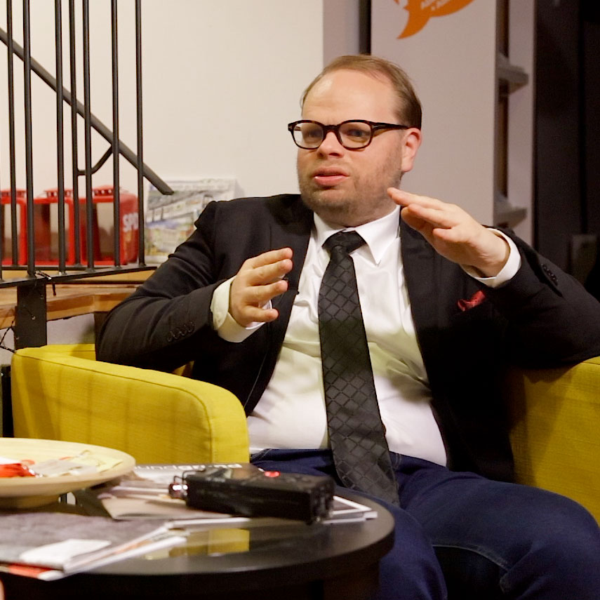 Interview Helge Lindh