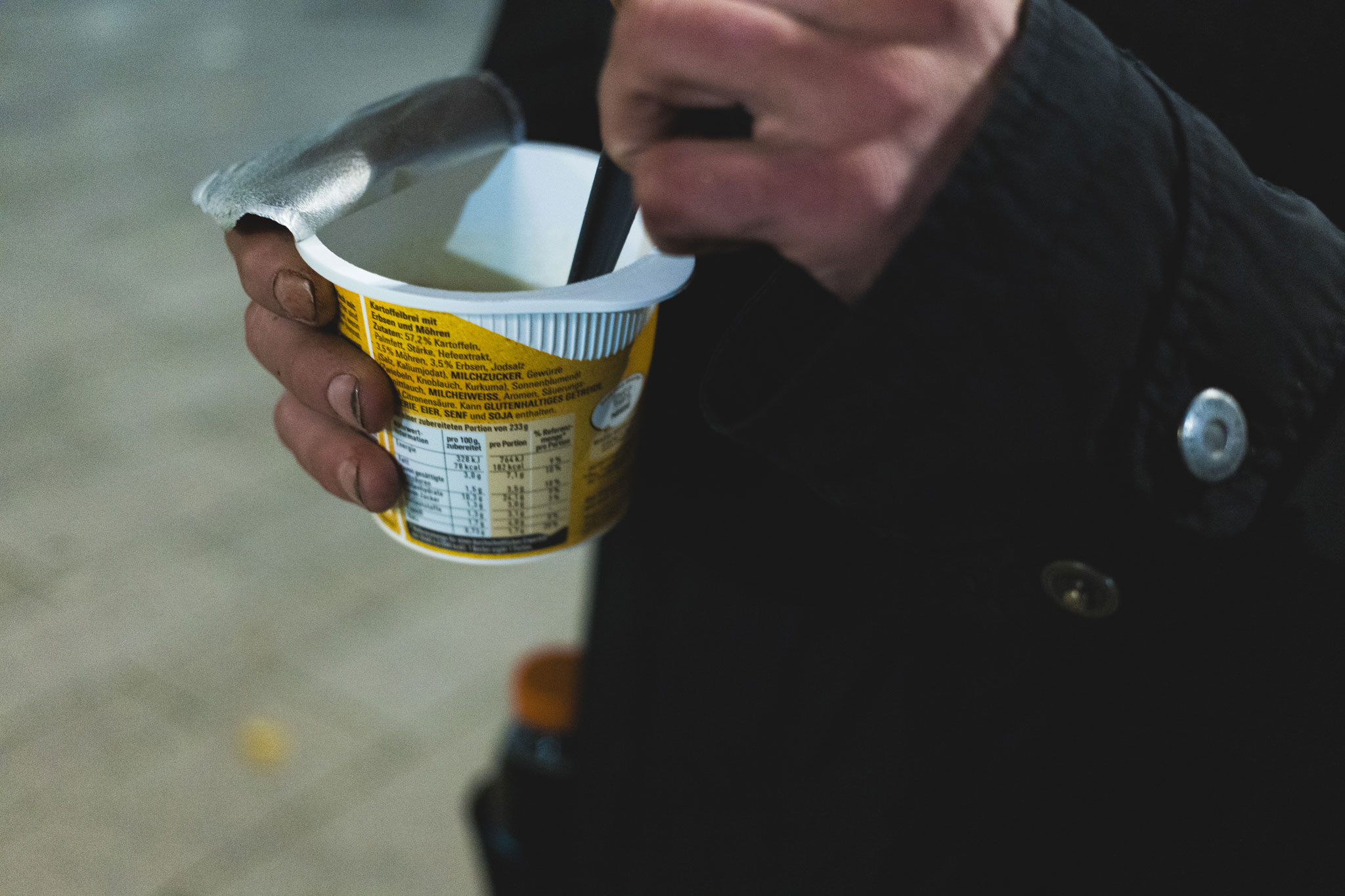 Essen für Obdachlose in der Nacht